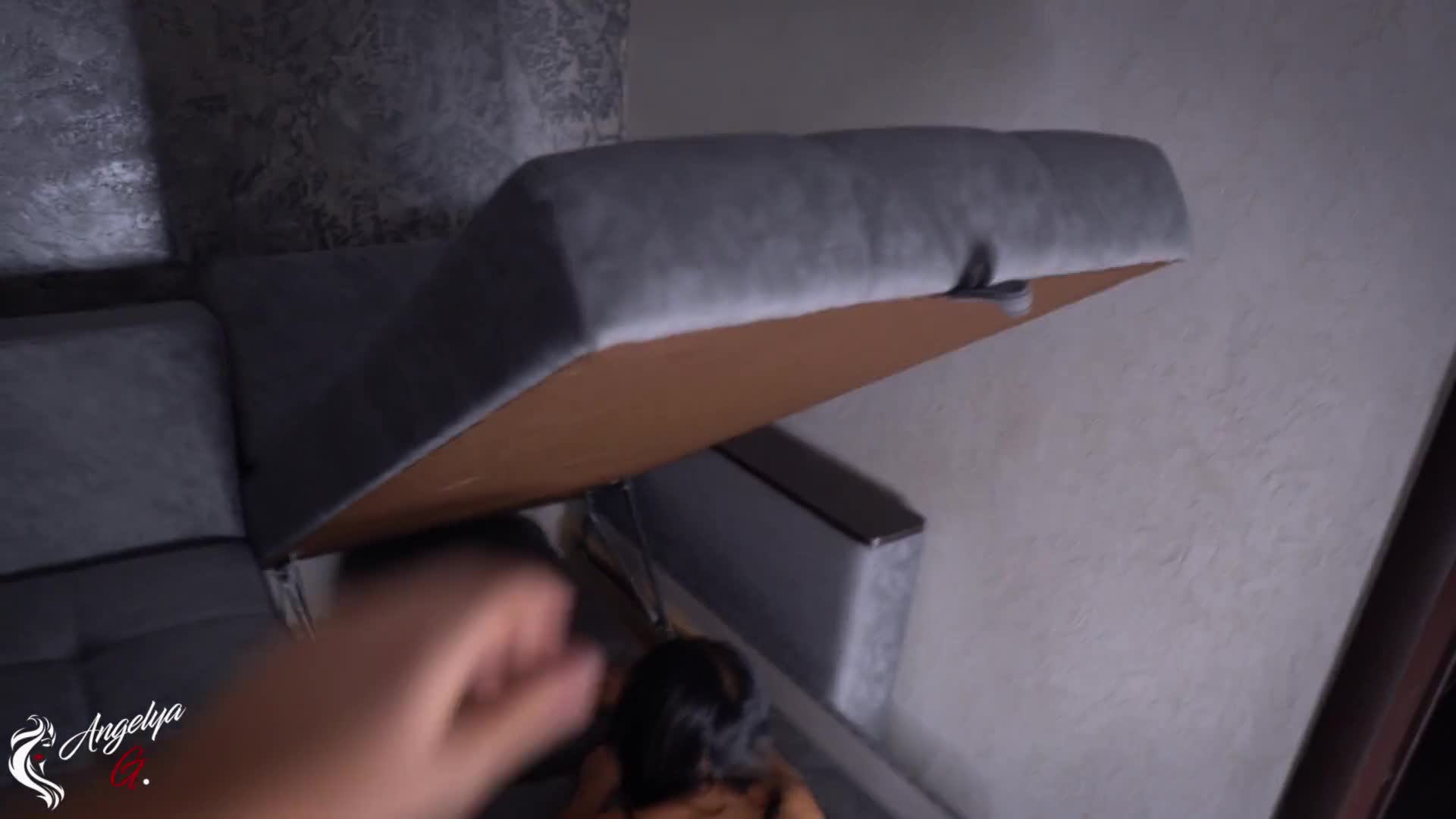 Pressed a girlfriend in stockings with a sofa cover and fucked, cum on pussy (ph61b7cfef62bc0)