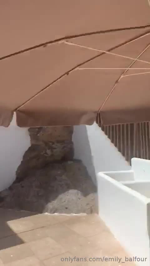 欧美大奶喜欢女女自嗨的博主Emily Balfour合集【445V】 (95)