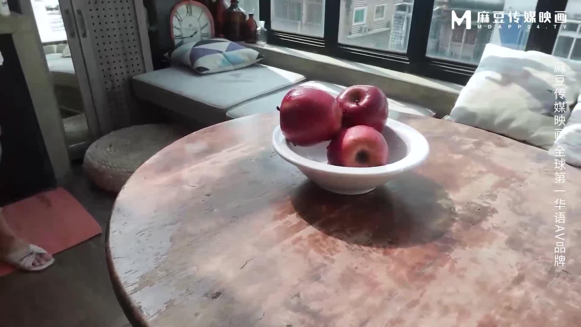 国产童颜巨乳AV女优作品合集 及拍摄花絮 早期主播视频合集 【50v】 (15)