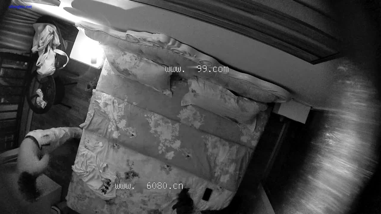 2023-12-14新流出安防酒店偷拍第一次穿白丝害羞又激动男友狂干一小时