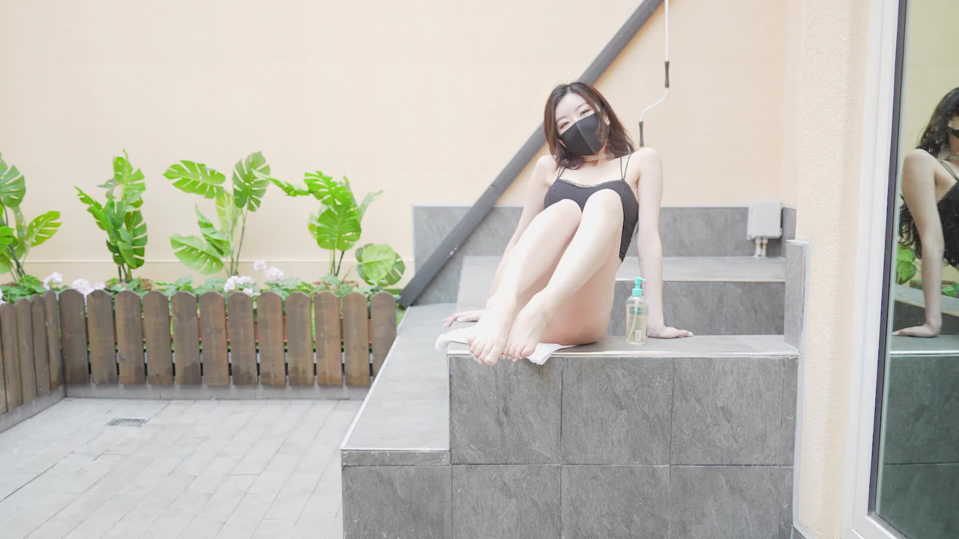 【LadyVella】 【solle21】抹油热舞 及付费大尺度福利合集【100 v】 (1)