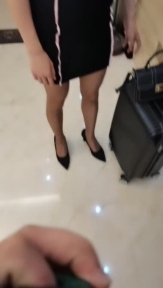 硬上性感女邻居