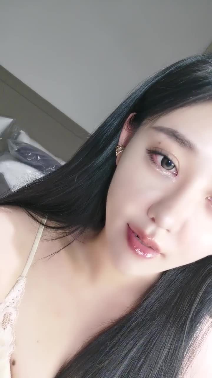 自录~极品绿播【Z】聊骚~性感诱人【12V】 (7)