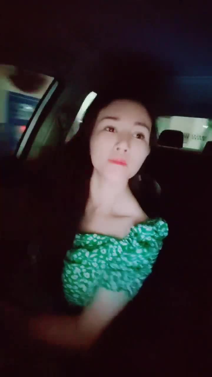 G奶滴滴车司姬~!【红日慢慢落下】沟搭车震 KTV啪啪~无套内射【40v】 (21)