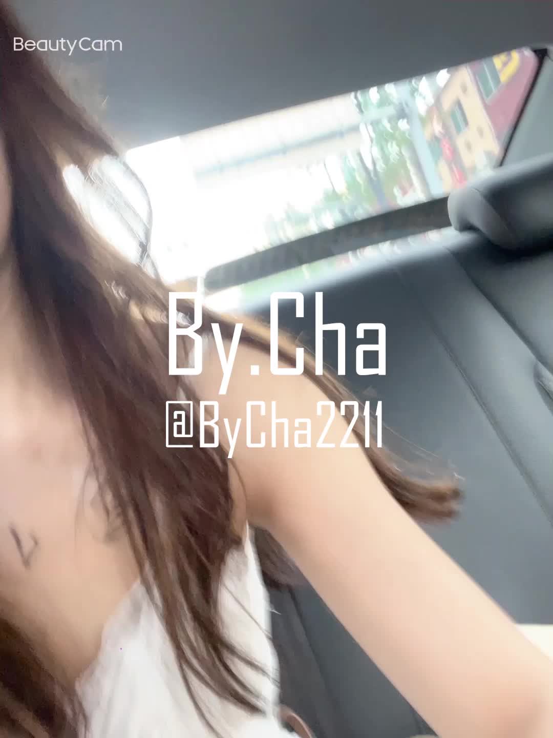 第5期吴晗 滴滴车上露出黄瓜自慰插穴最后还吃了