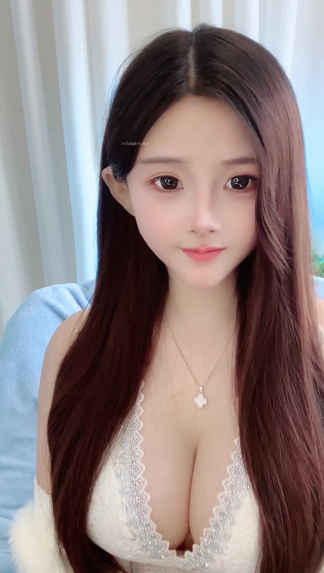 顶级绿播网红女神回归【希怨神】绝世美乳~终于露了~逆天颜值【31V】 (27)