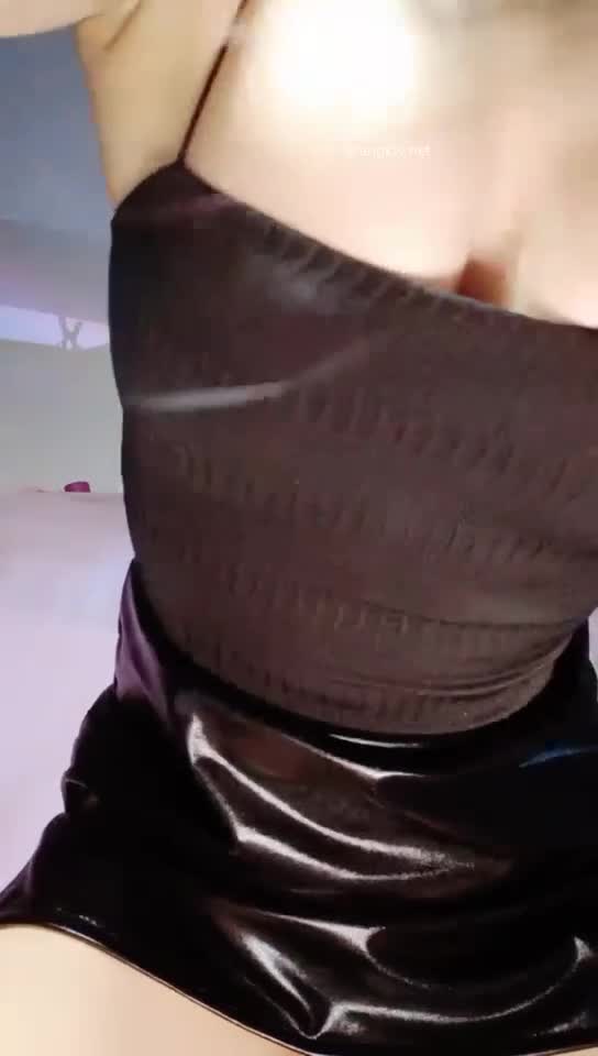 【蔓越莓蔓】部分密码房~跳蛋超假阳具双重自慰~暴浆喷水【21v】 (17)