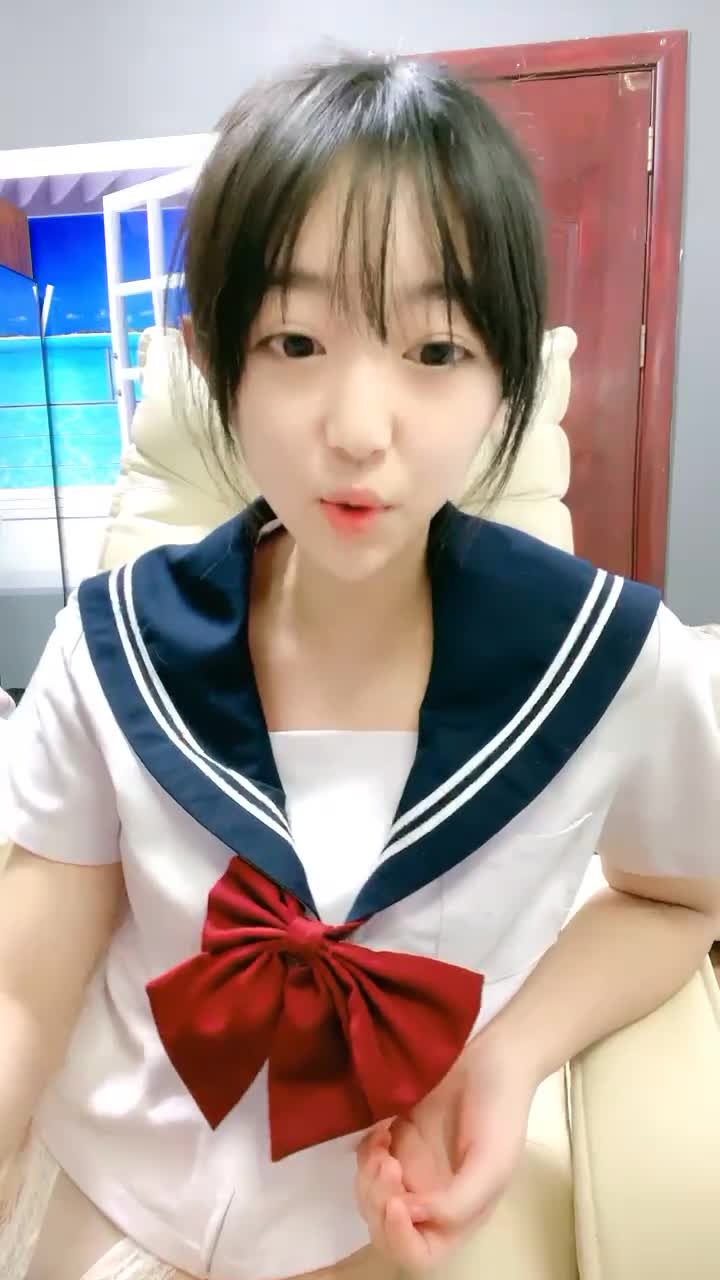 【爆炒法系大栗子】超级嫩的00后清纯学生小萝莉瘾太大【30V】 (2)