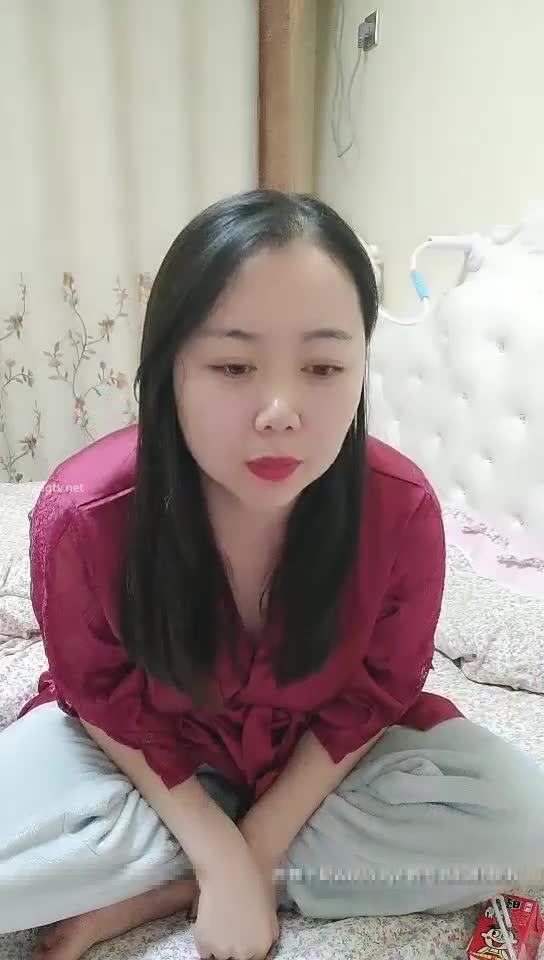 【外甥干小姨】，外甥每天都要狠狠地射入小姨的子宫 骑乘位后入啪啪依旧欲求不满【27v】 (27)