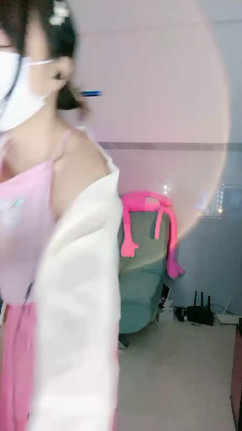 【优优UU】部分计时房！全裸骚舞诱惑 汉服舞蹈 抠穴自慰 12月最新合集【30v】 (4)