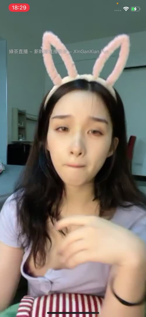 【布丁来了】多人求的超高颜值的可爱小美女和闺蜜激情大秀【31V】 (19)