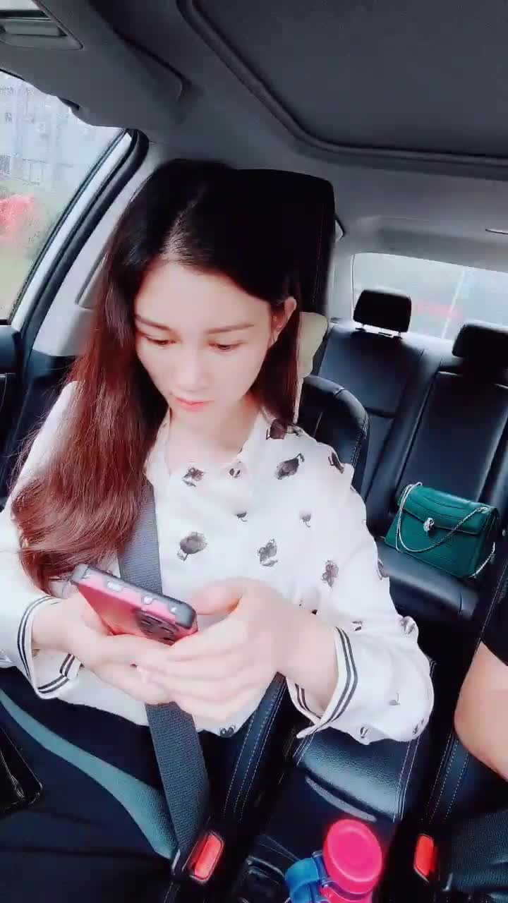 【不知天地为何物】G奶滴滴车司姬~真空跳蛋~沟搭乘客【46V】 (27)