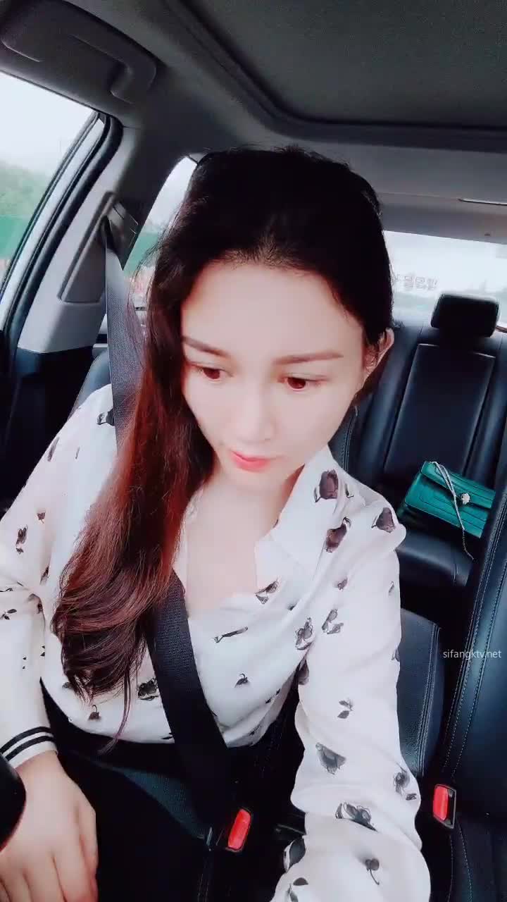 【不知天地为何物】G奶滴滴车司姬~真空跳蛋~沟搭乘客【46V】 (28)