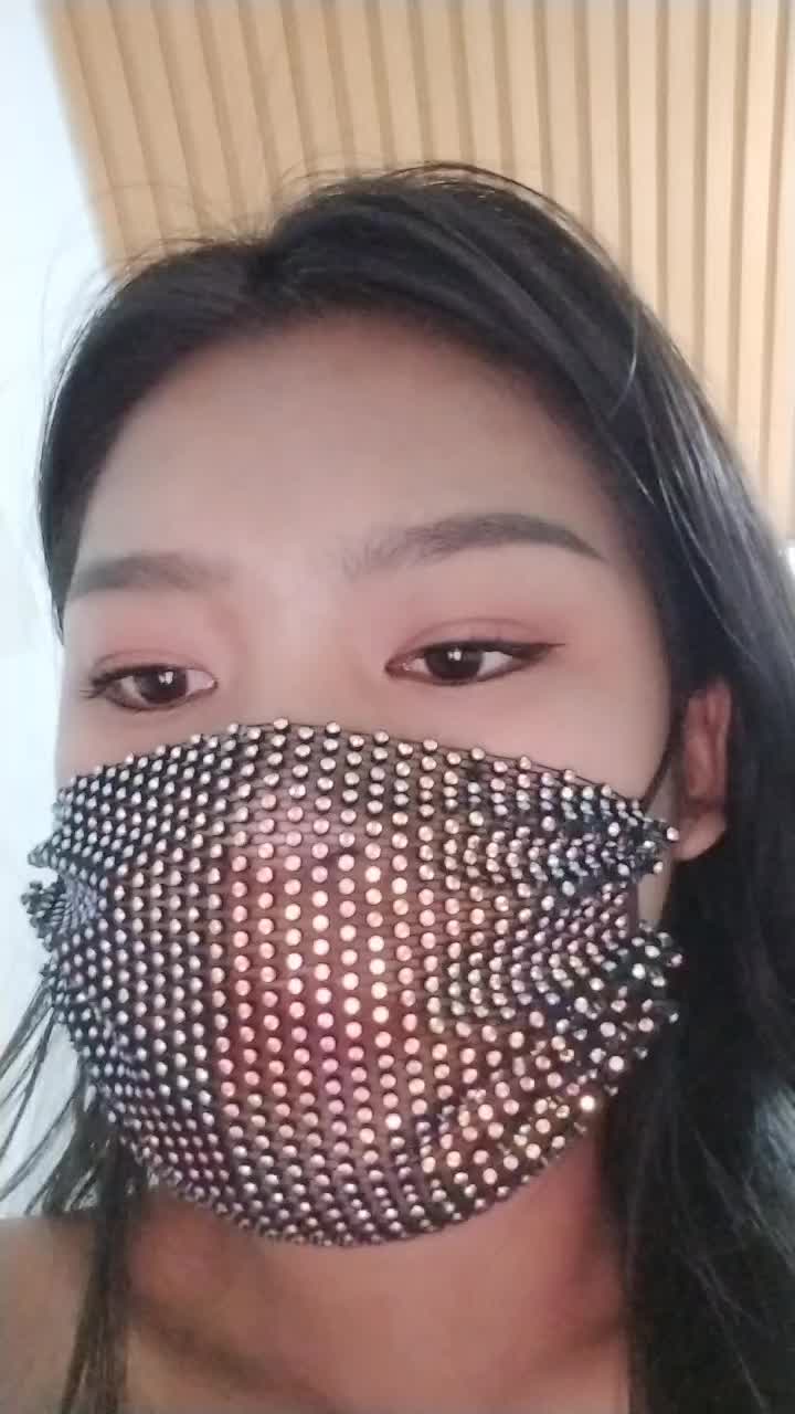 【温柔可欺】G奶翘臀美颜粉穴~JK诱惑道具自嗨~【10v】 (6)