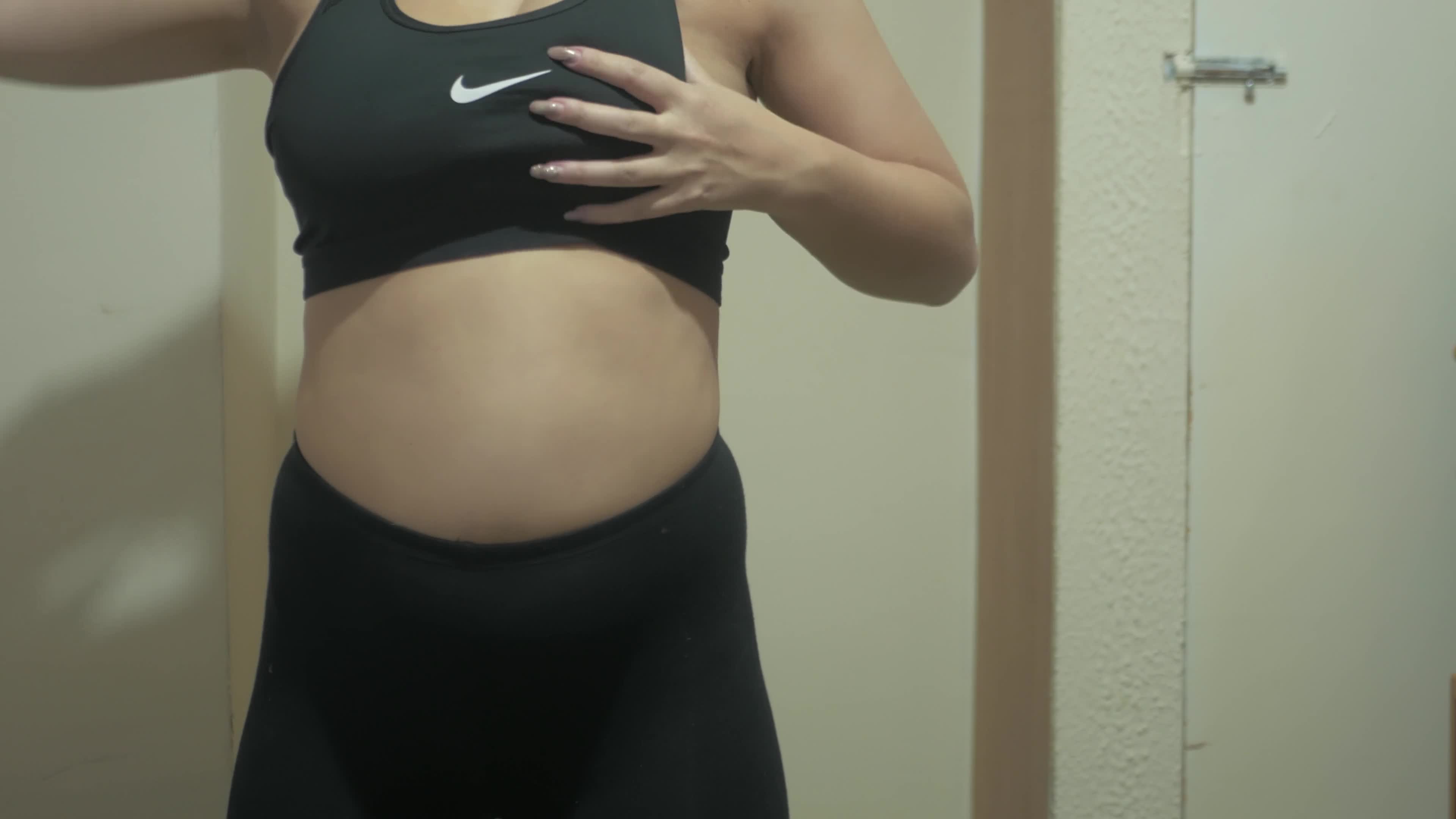 Busty Teen Squats and Fucks Boyfriend