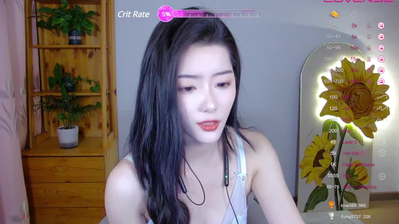 【MandyLovesYou】长腿女神跳蛋大黑牛自慰~爽到喷水~【27v】 (20)