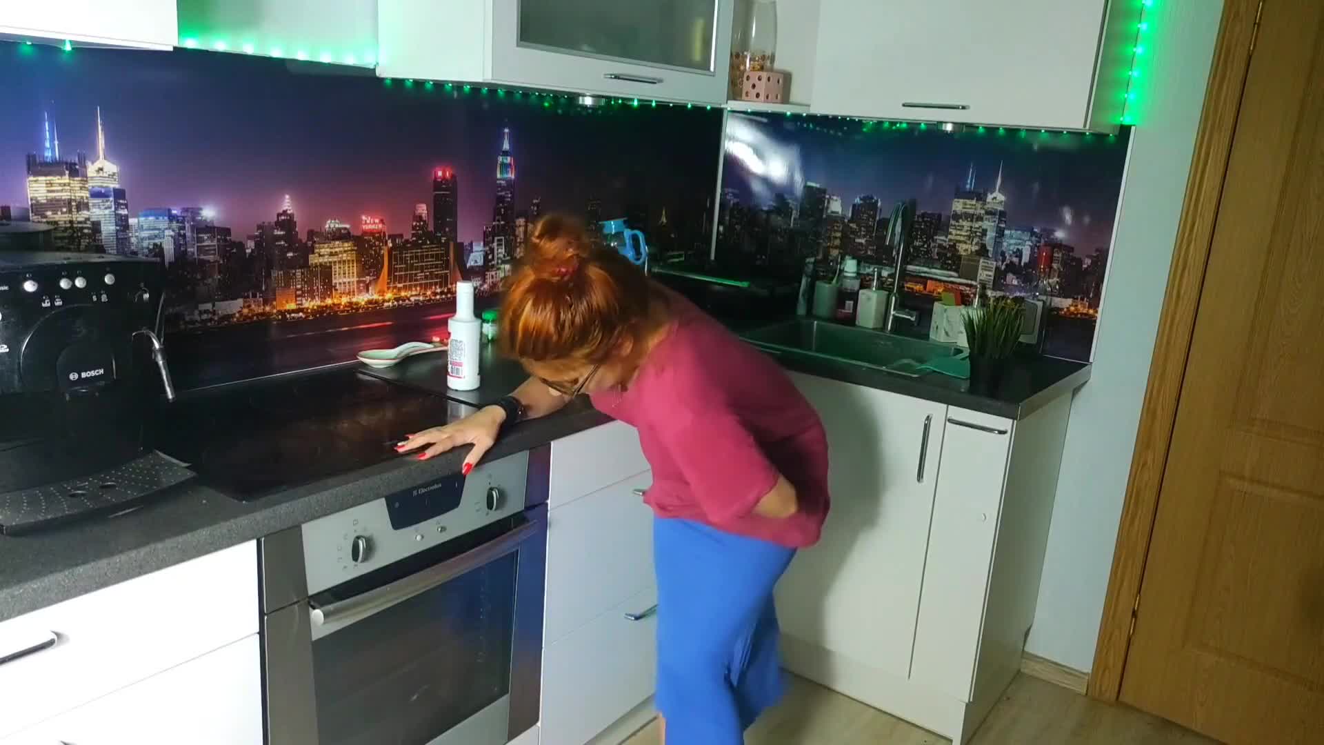 my girlfriend from a housewife turned into a lustful nymphomaniac vampire (ph63a5e213bc45f)