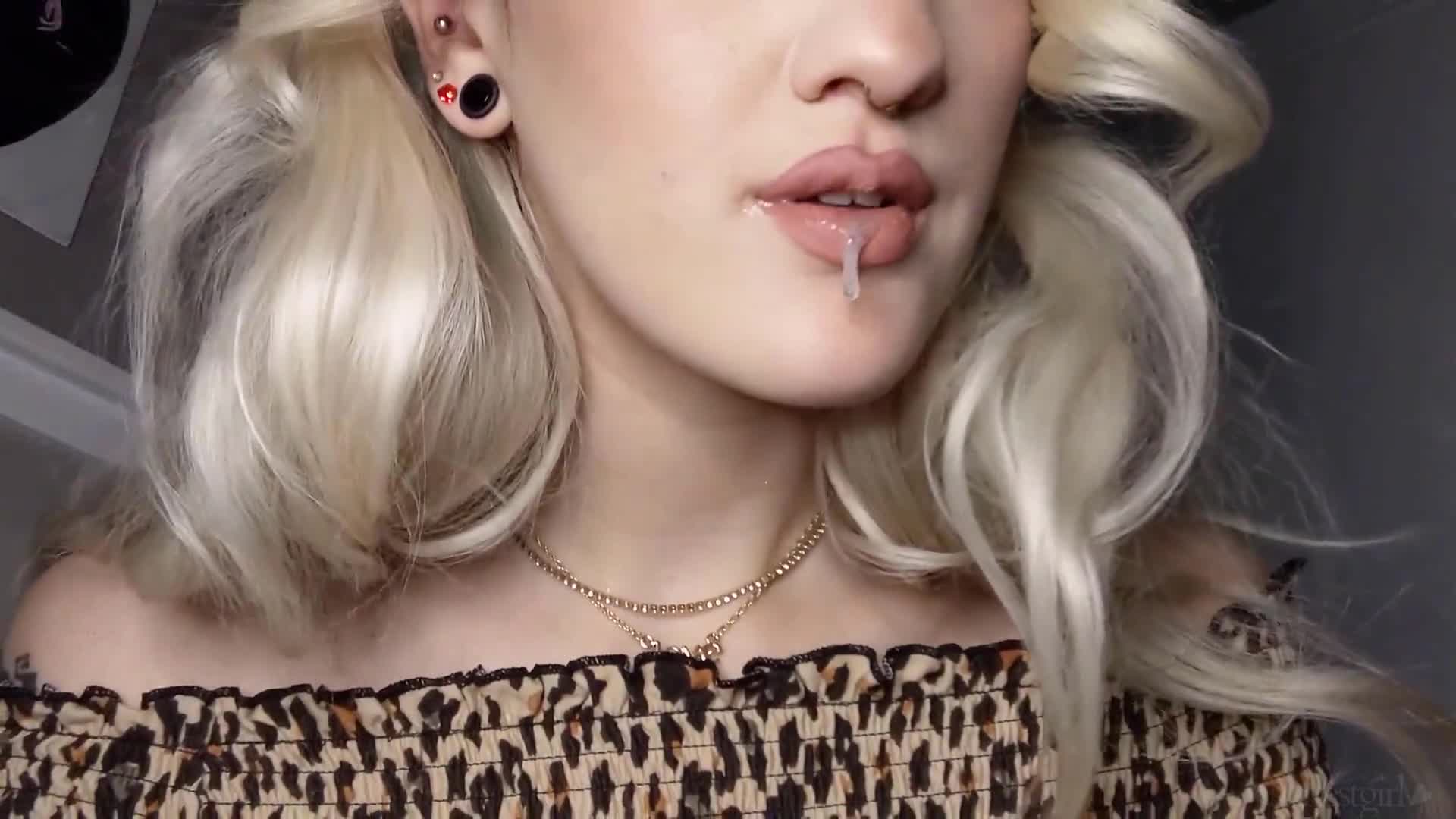 Warm, Wet, Slippery (ph5ed5591813508)