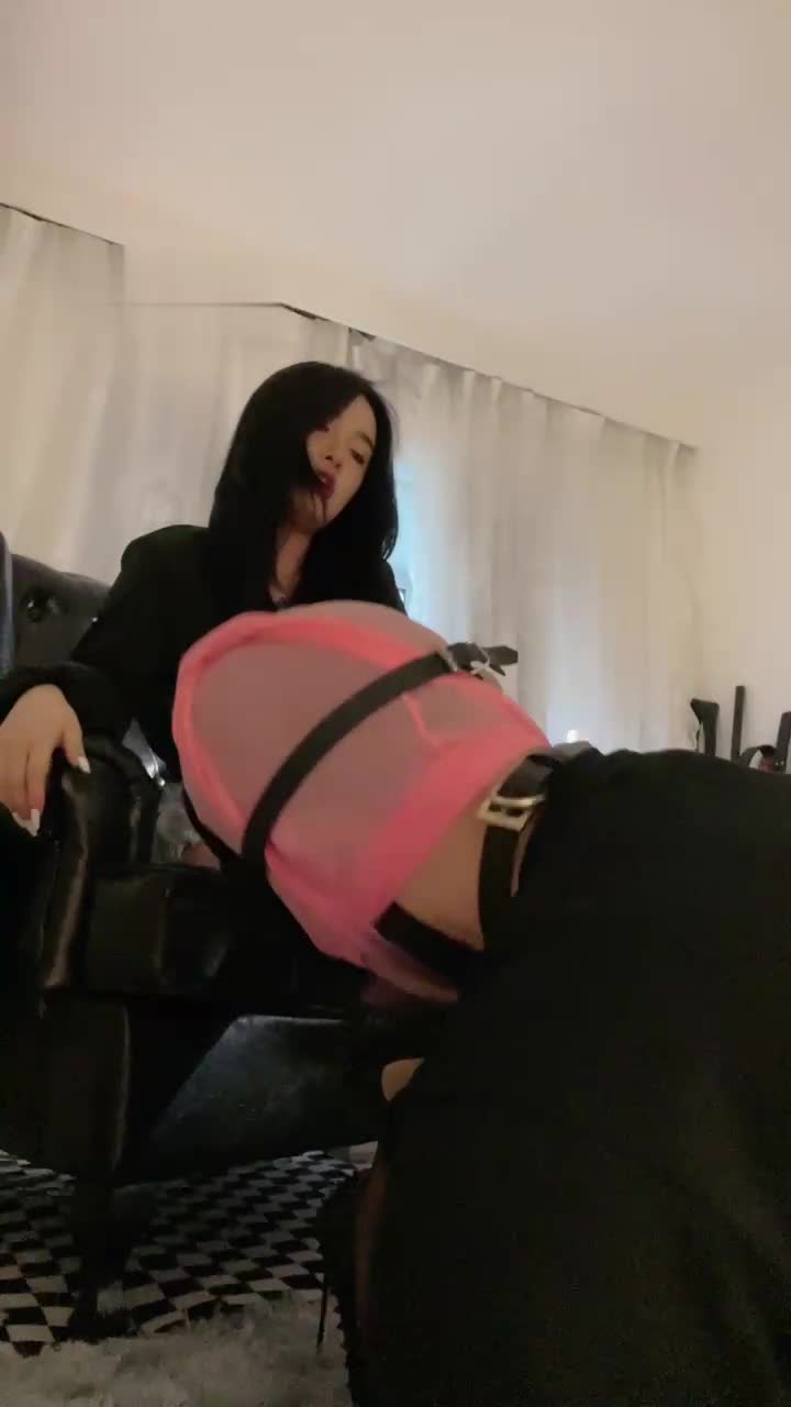 【安晴S】122 酒吧陪酒诱调教