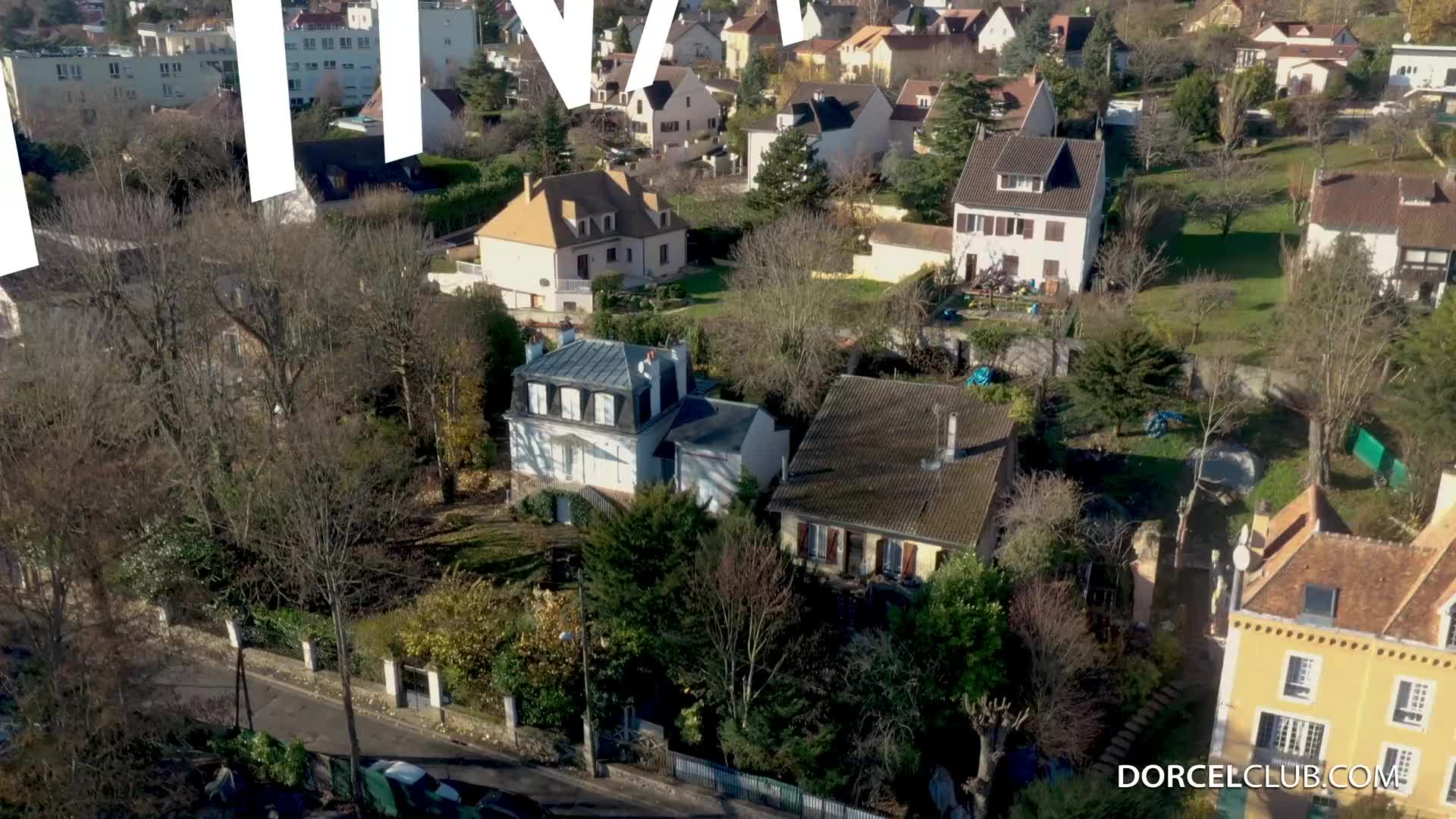 contact-tina-kay-wet-en-s82485-v48121-1080p_full_mp4