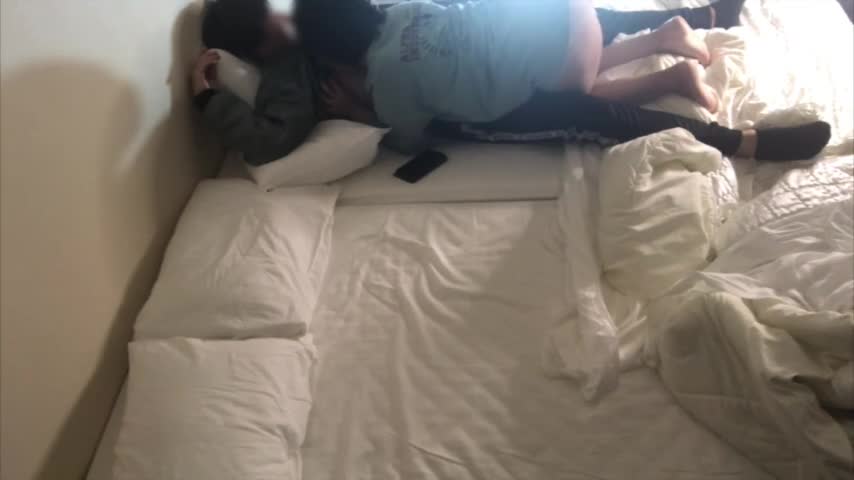0076 - Couple having sex in the morning (63f14349223b0)