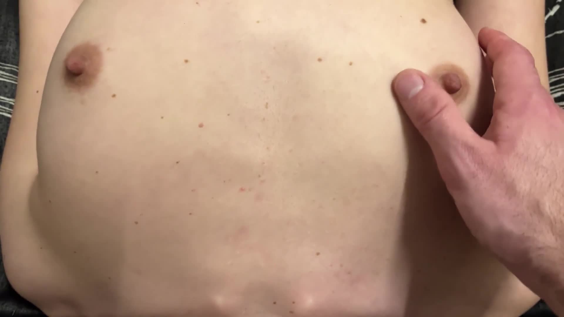 POV I fuck her throat while she holds a vibrating egg in her pussy： she can only cum when I tell her