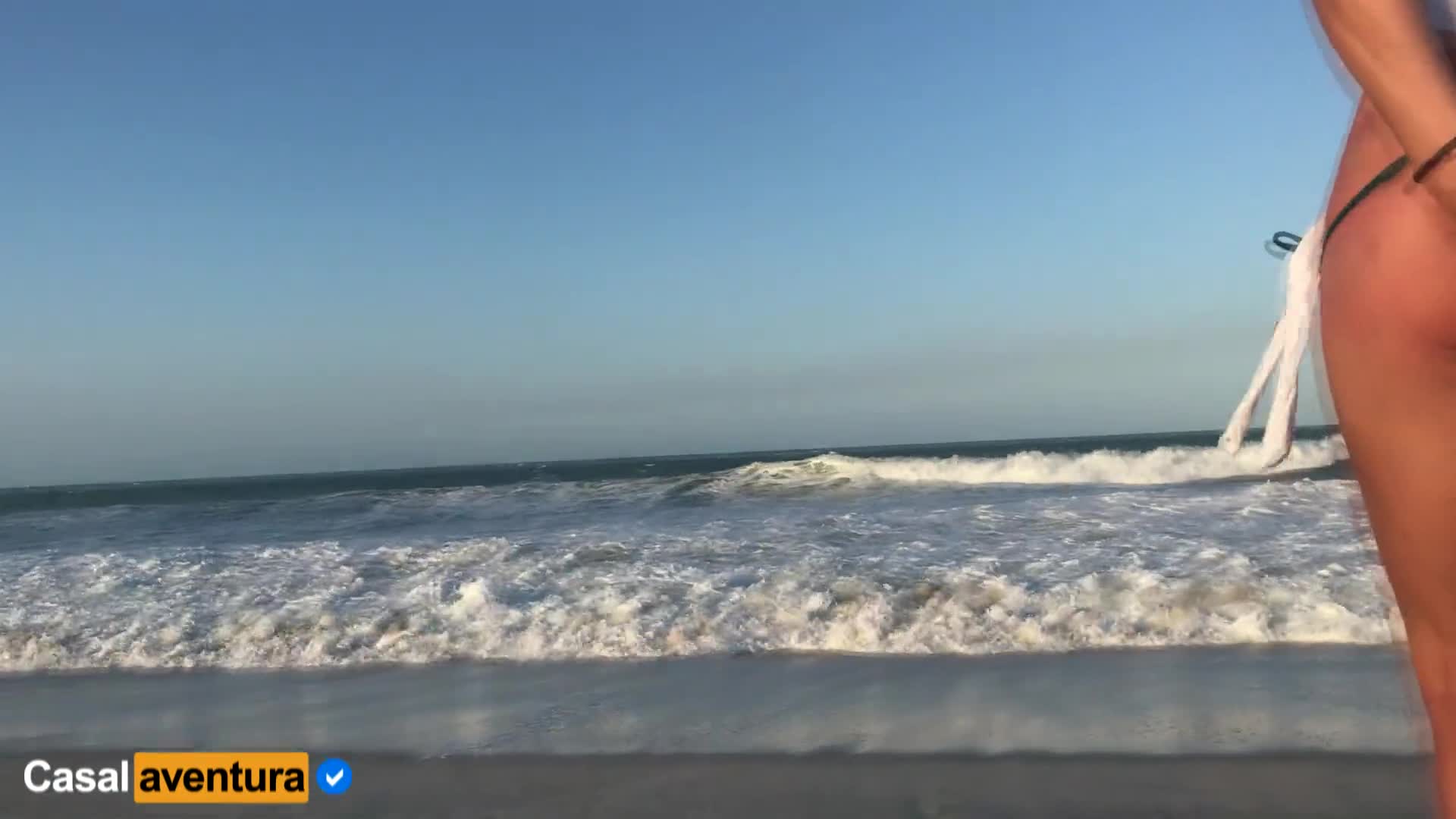 0105 - She gave me a handjob on a public beach, we almost got caught!!! Amateur (ph5e2a66b7eecb5)