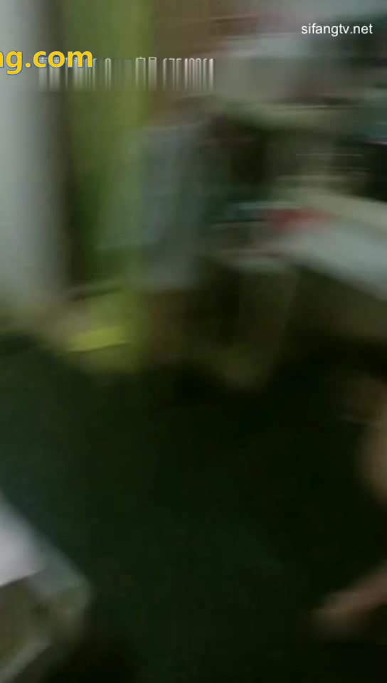 青春淫亂夢〖合租屋女孩〗爆乳四姐妹合租屋被紋身渣男蹂躏輪操翹美臀排成排挨個操群鳳掙屌淫亂現場