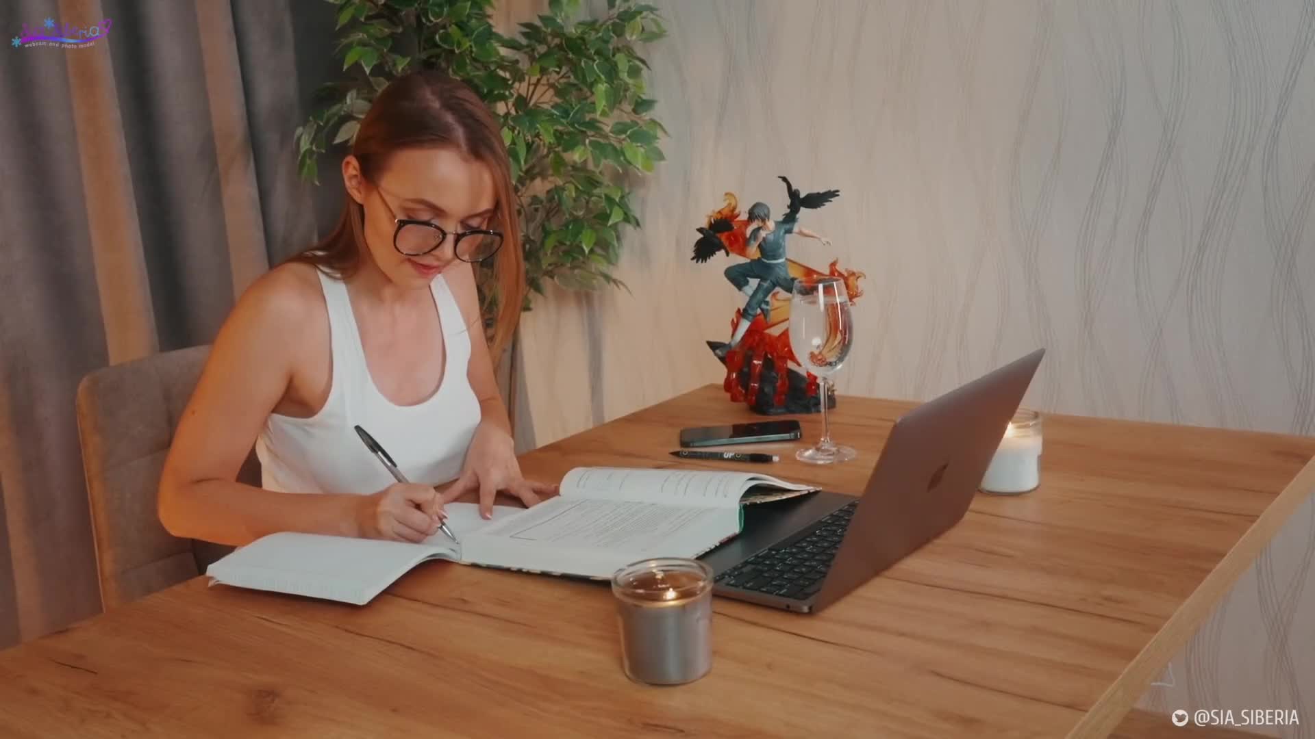 0030 - Squirt on Spanish lesson (6426ea0de4d96)