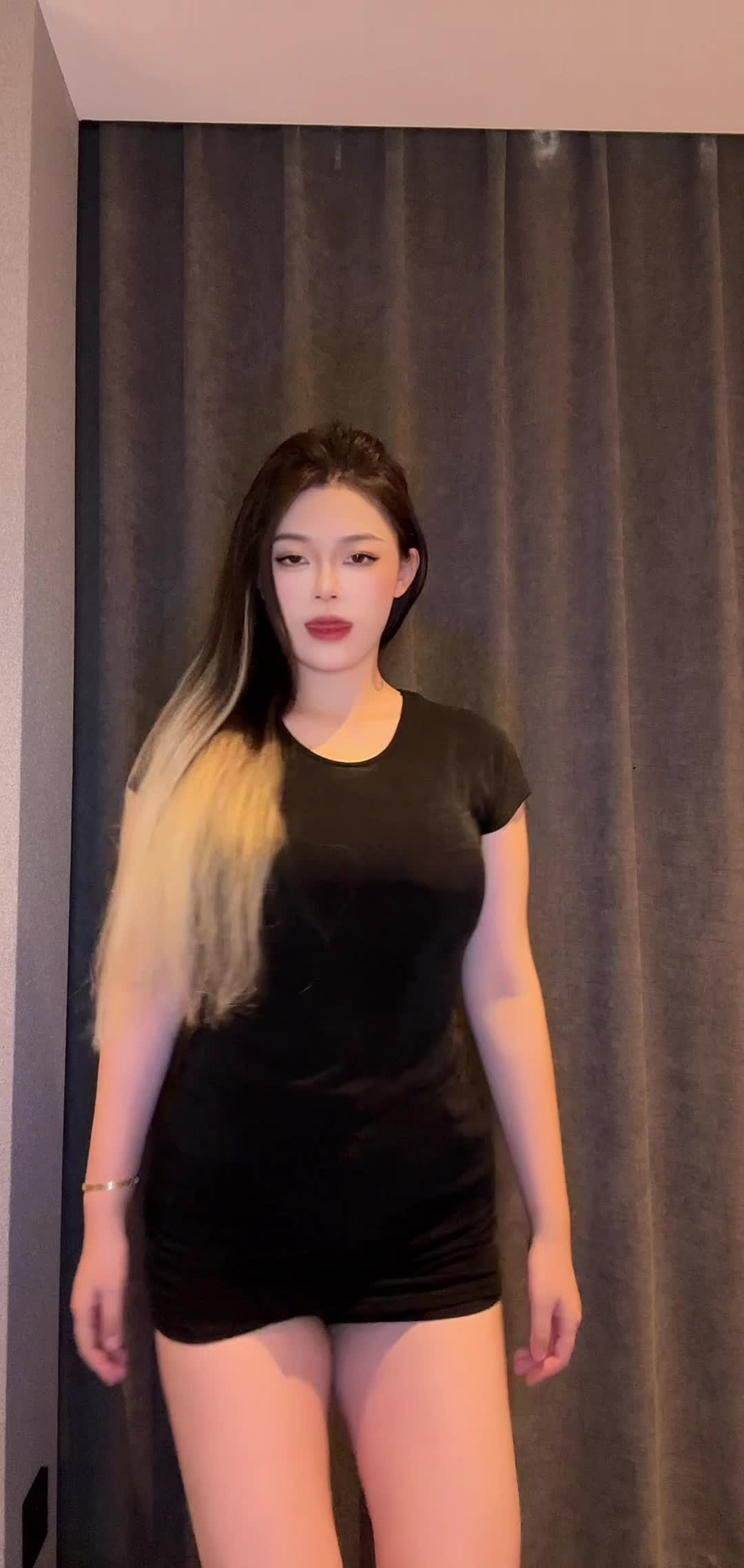 小李老师巴拉豆大摆锤