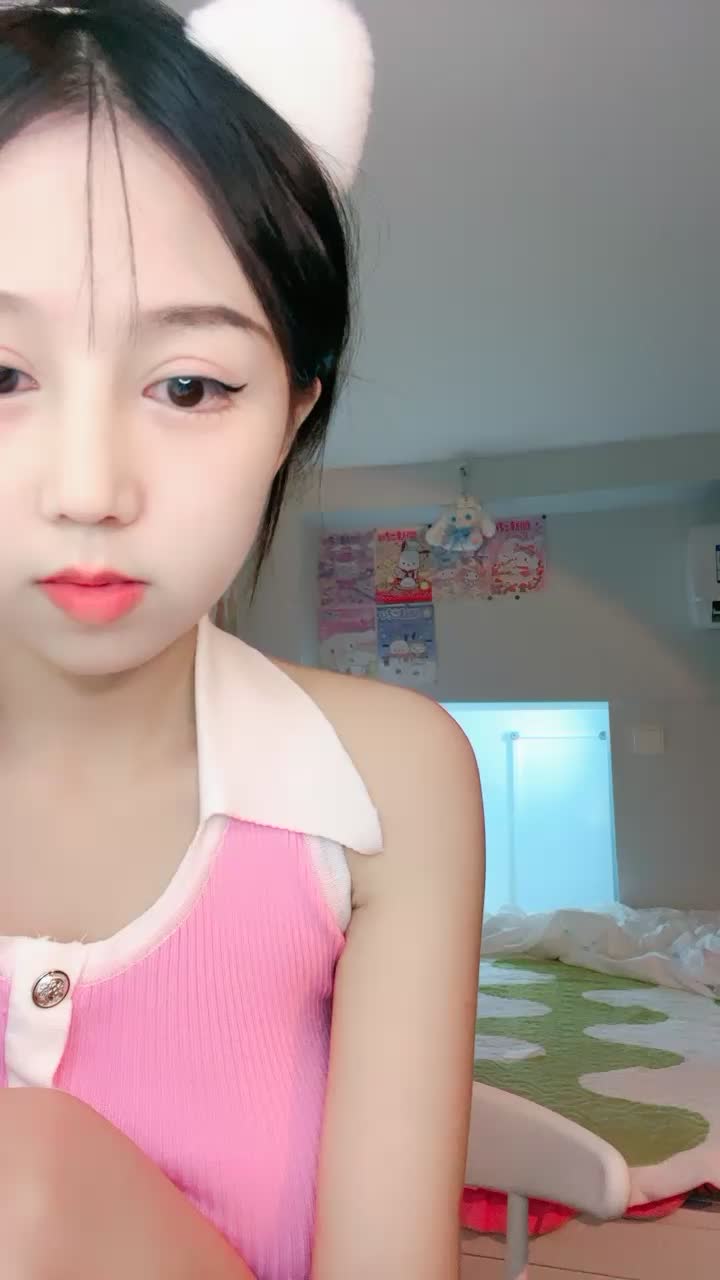 【小兔崽汁】活泼可爱~两只雪白大白兔~掰穴自慰特写【31V】 (19)