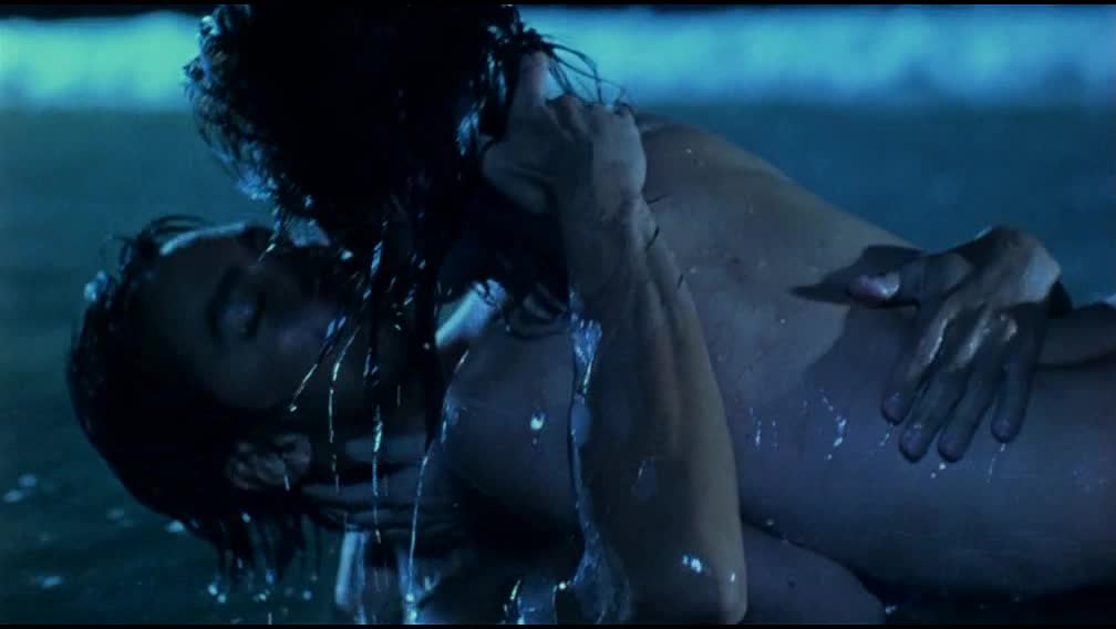 李美琪 Maggie Q  赤裸武器_chunk_1