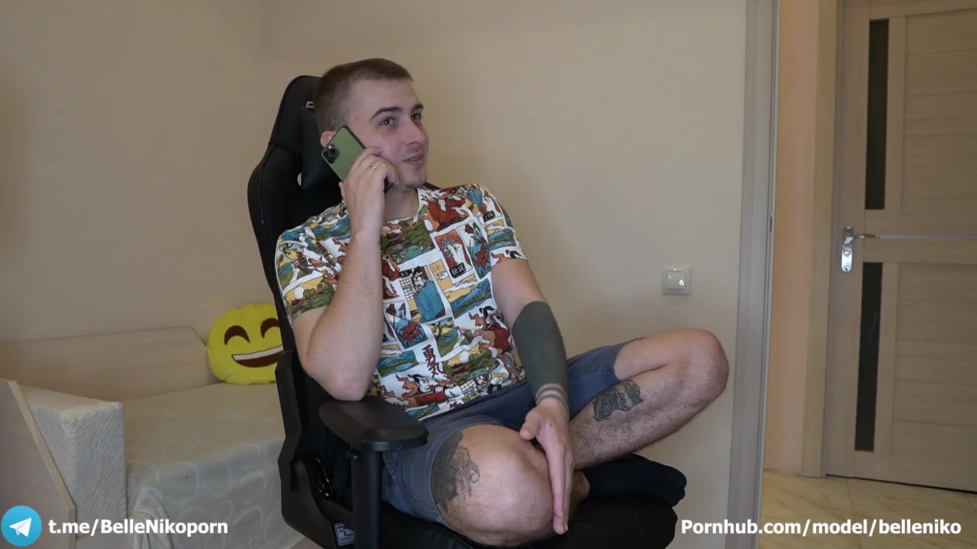 Позвонил проститутке - BelleNiko (ph5e700db1cca62)