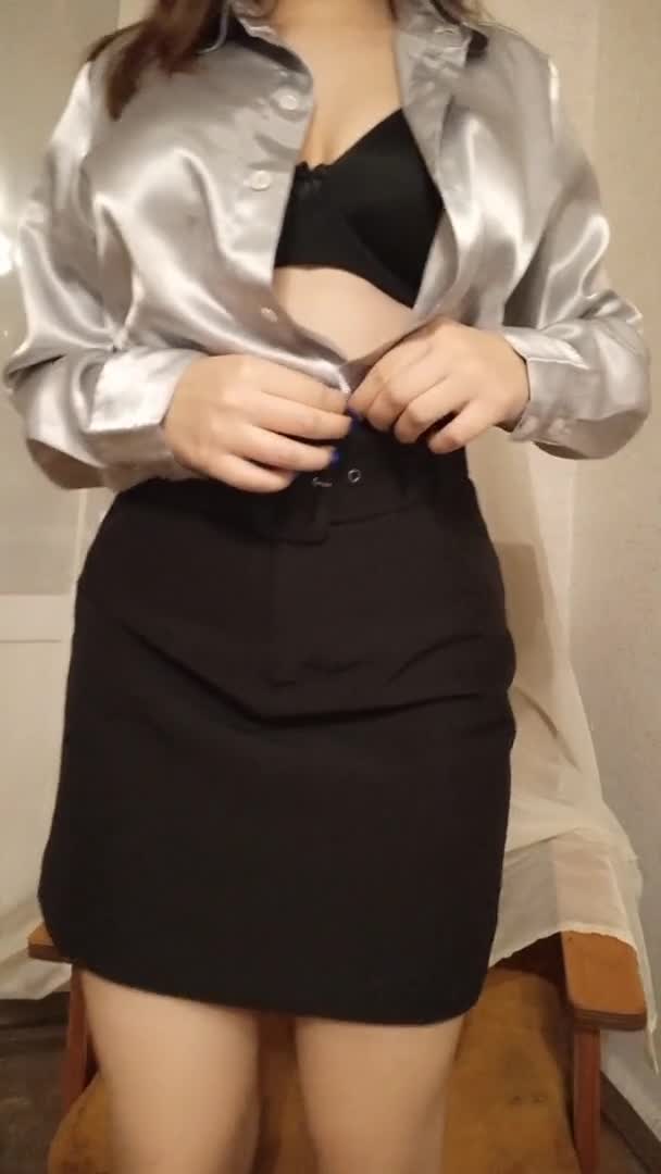 Rubbing my chunky pussy so you don’t have to! (63e2921db2b88)