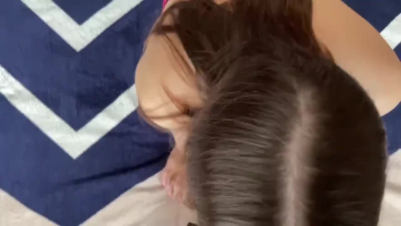 Сводную сестру сильно возбуждает мой член