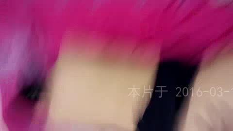 后入白臀情人，操得很舒服