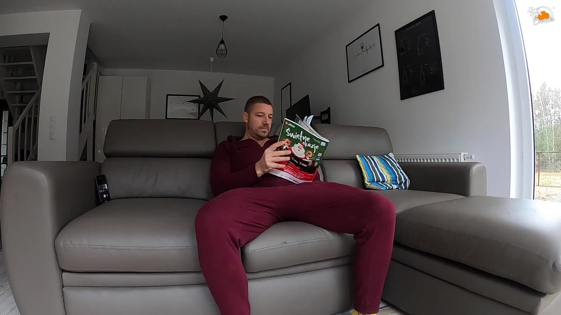 My wife gives me the best deepthroat blowjob of my life (647b23678793e)