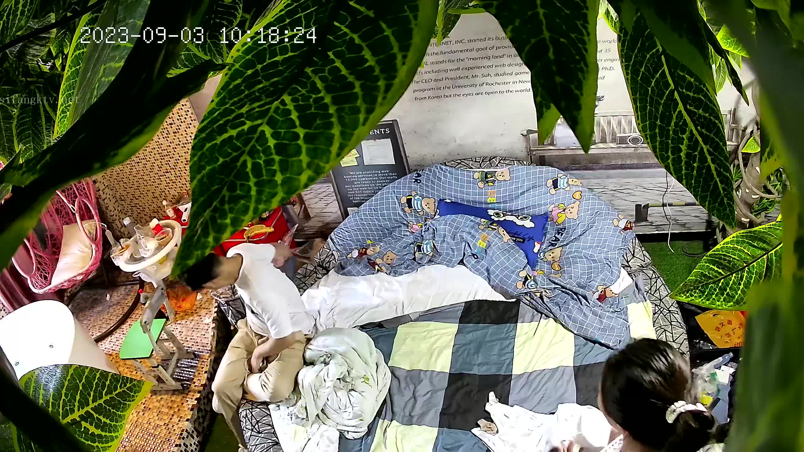 2023-09-03最新流出酒店偷拍超高清新台上线绝美反差大学情侣重磅出击娇喘声很诱人