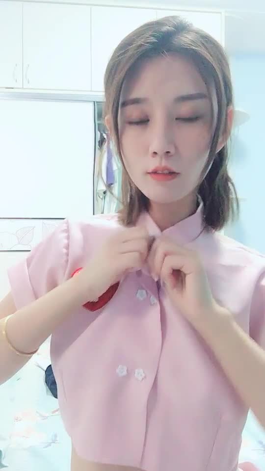 【菟菟呐】居家素颜~情趣制服~跳蛋塞B~互动抽插自慰【56V】 (15)