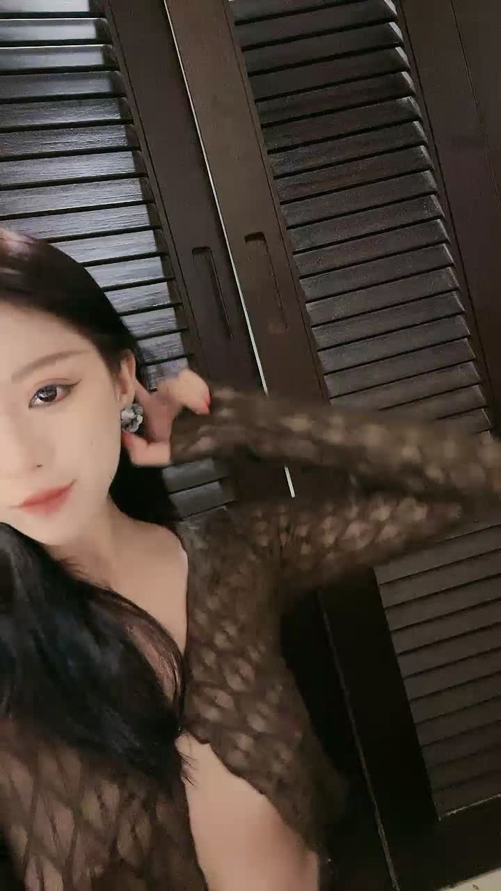 極品尤物車模下海