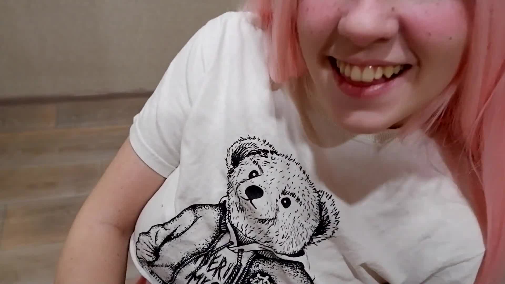 44 Fucking a petite girlfriend