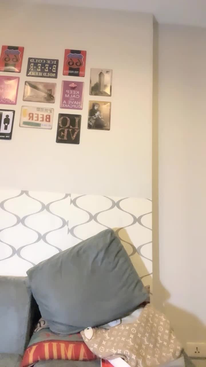 【翘臀桃桃】猛男店厕所验屌~够大就带回家玩~狂干喷水【20v】 (4)