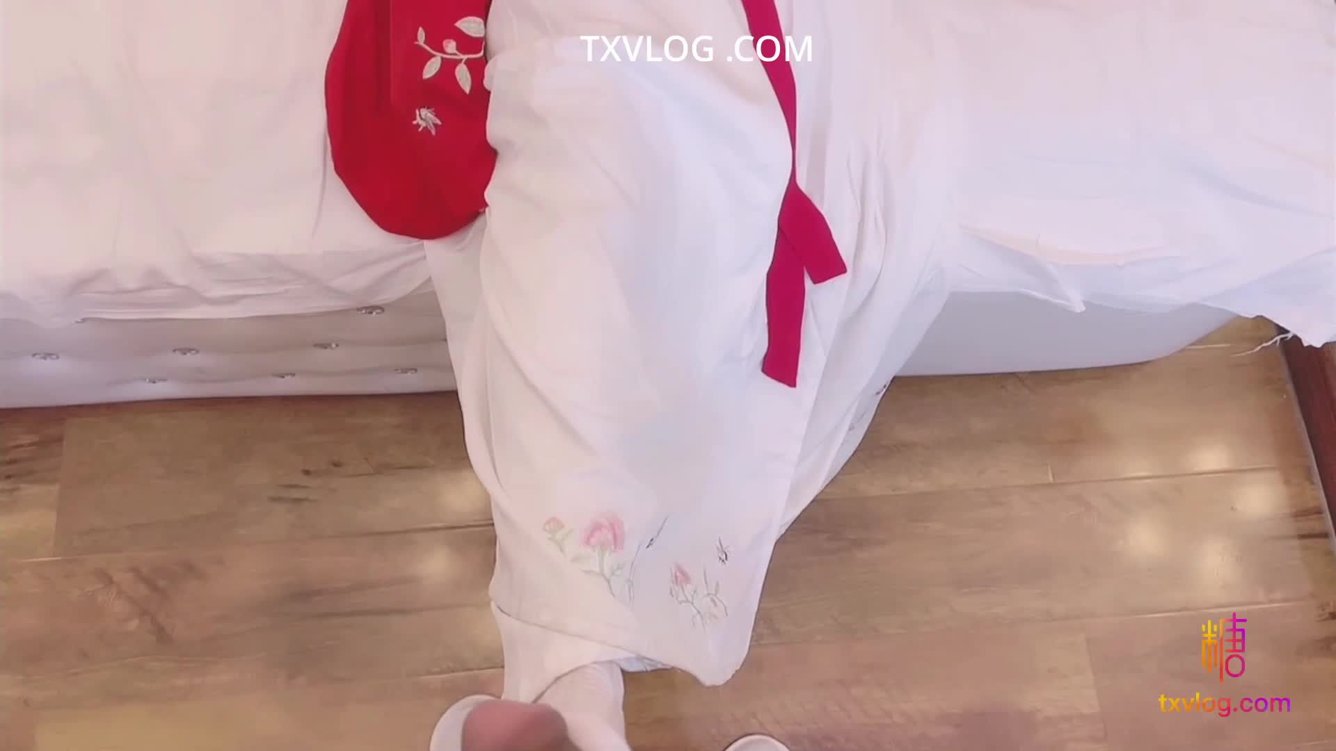 cwjszczbti0mhdmsd_汉服小姐姐