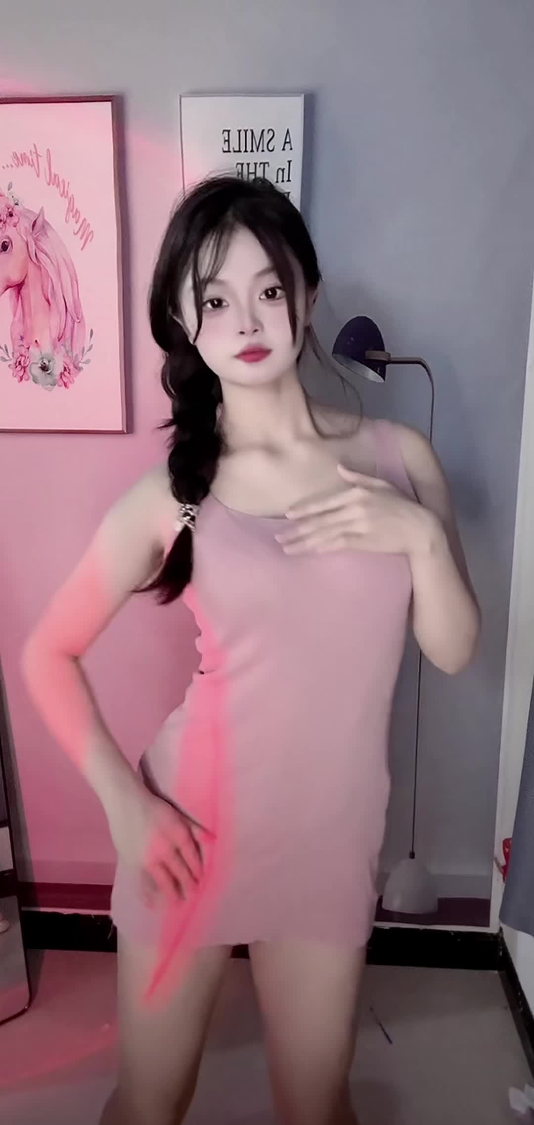 莹莹小宝贝 抖起来了 热舞