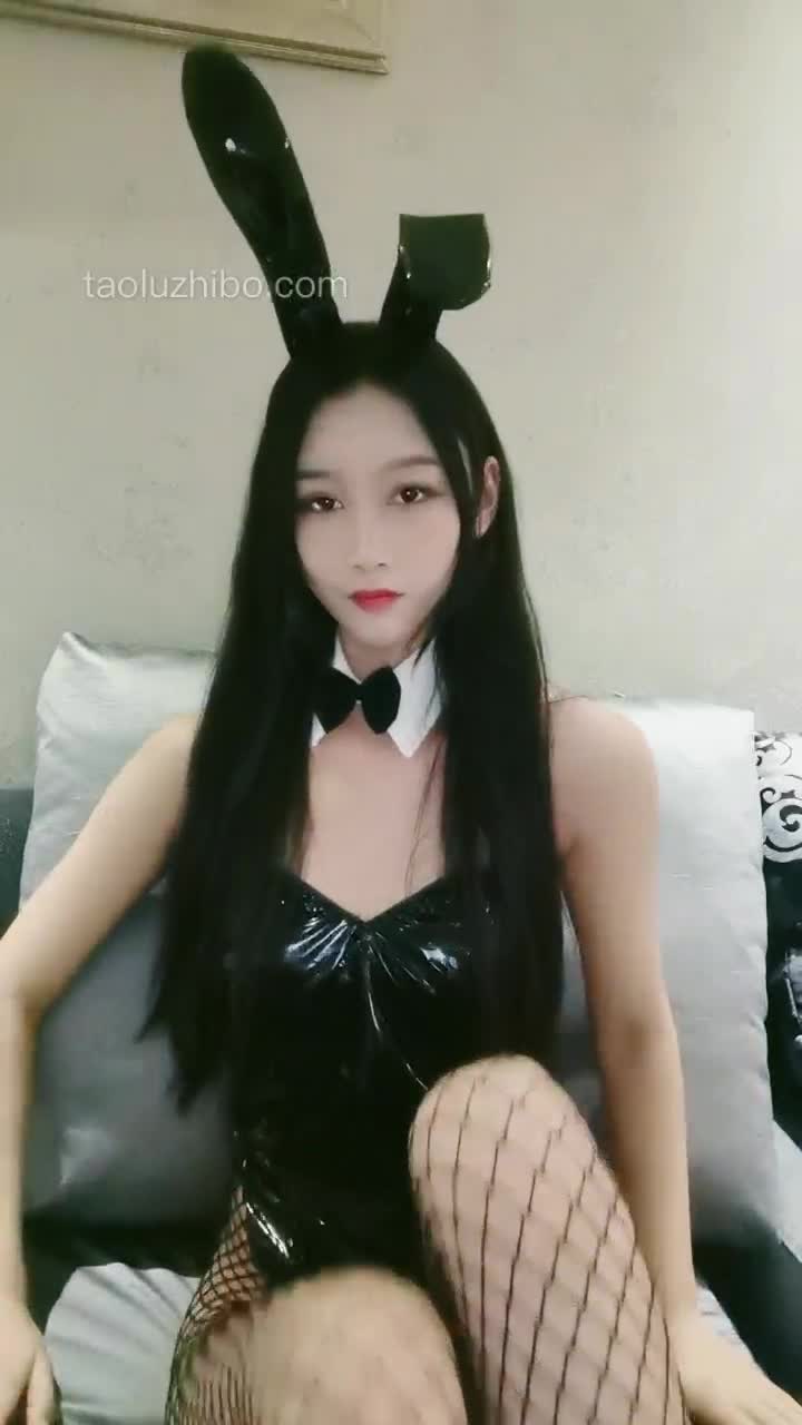 套路-视频【实名制！网袜兔女郎！