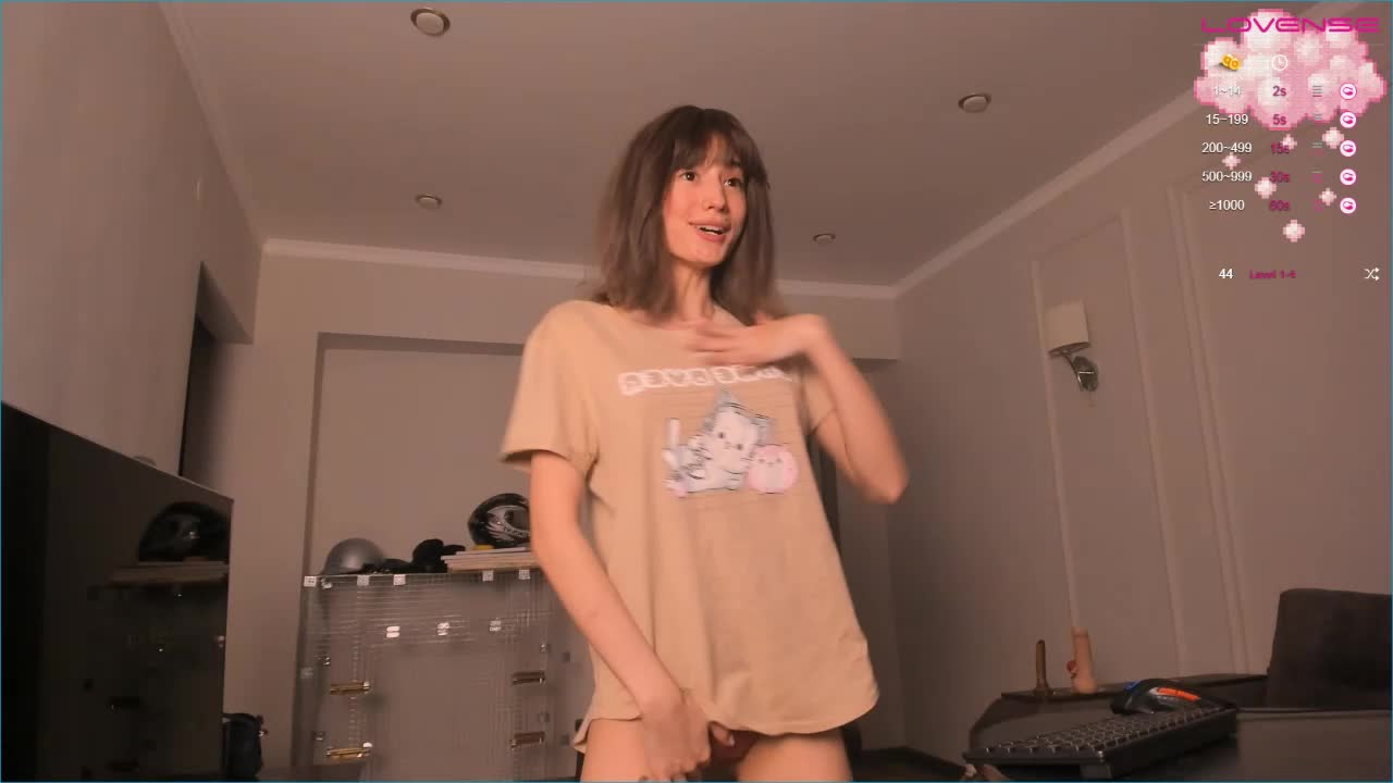 cuddles_me_2023-04-14_18-26