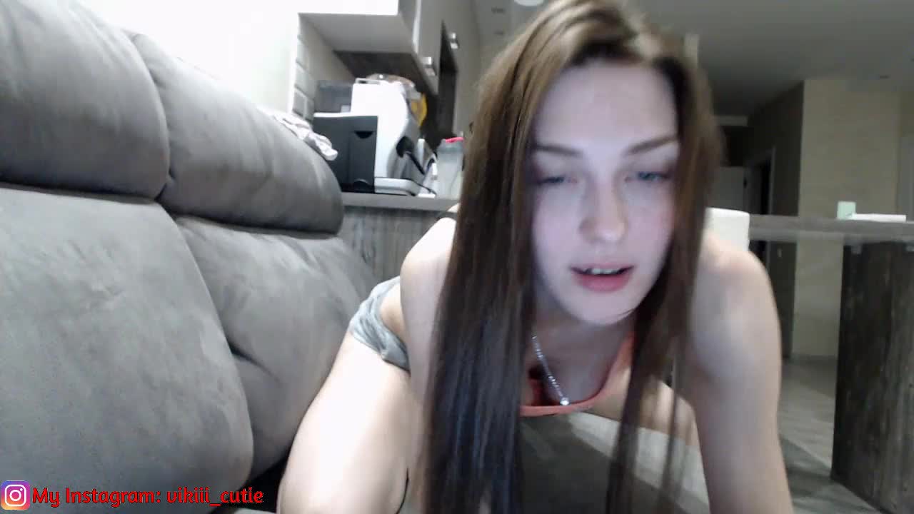 sexy.bitch.koketochka555.Masturbates.on.camera.and.shows.Tits.-.XVIDEOS.COM