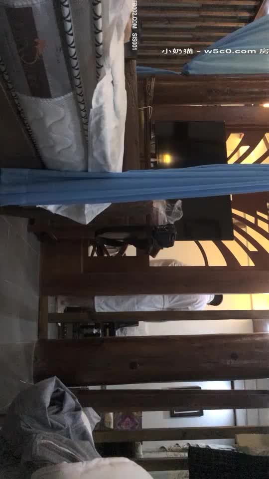 2020,10,29【白嫖技术博主】泡良大神约操小少妇，绑起双腿，虐待式真实情侣啪啪氛围