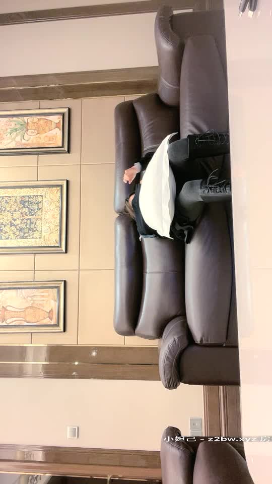 2021,1,17【91白嫖啊提斯】91泡良大佬最新作品，良家嫩妹酒店偷拍，超清设备粉嫩鲍鱼美乳清晰可见，91呆哥亲传大弟子