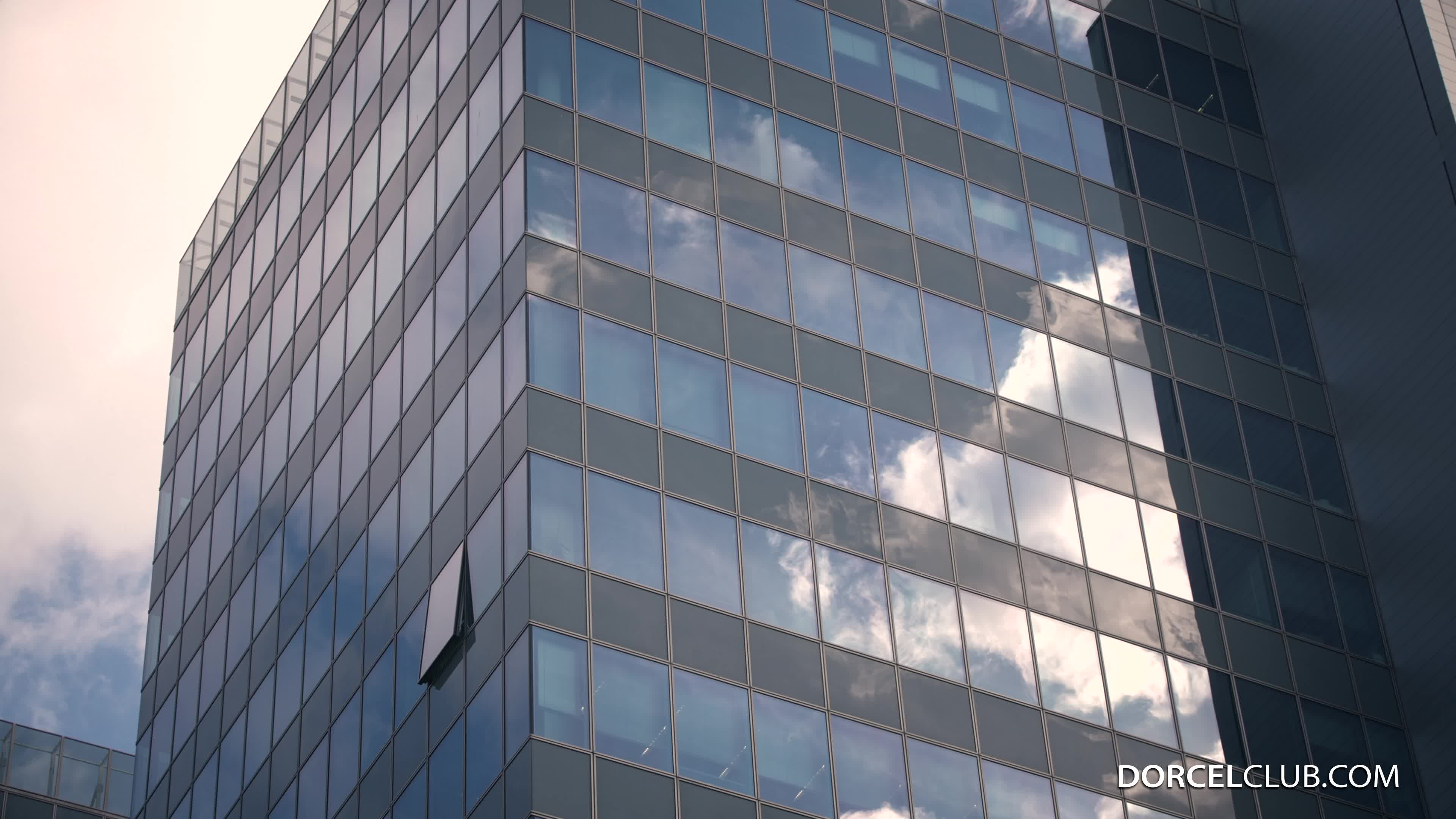 dorcelclub.23.08.11.sata.jones.and.molly.devon.4k